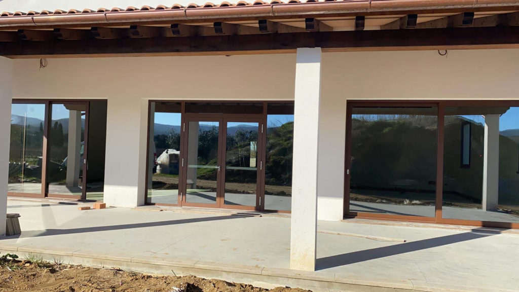 tenuta di vaira cantiere portico